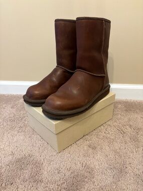 L.L. Bean Women's Brown Leather Winter Boots